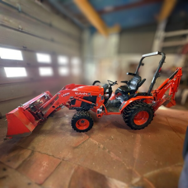 Tracteur Kubota B2601HSD-1