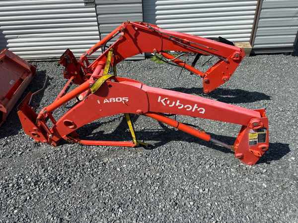 Chargeur frontal Kubota LA805
